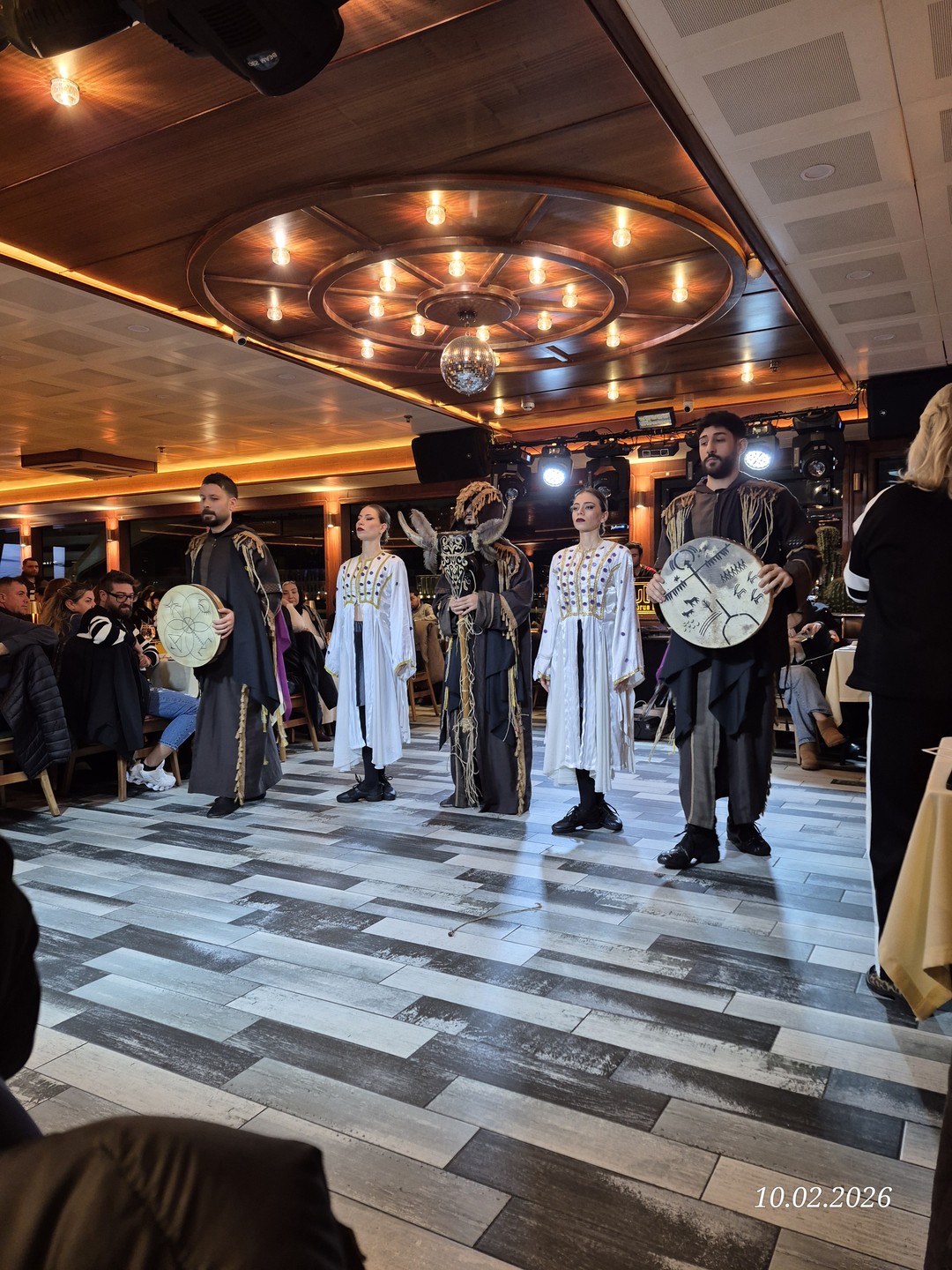 От чистого сердца рекомендую организатора данного круиза! Абсолютно без халтуры, от встречи до высадки на берег!