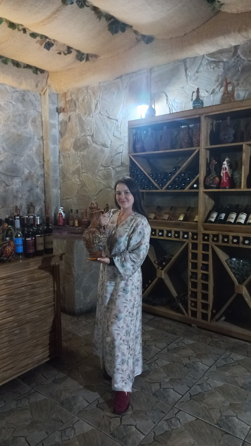 Из Сочи - в Гагру, Новый Афон и на озеро Рица за красотой и наследием Абхазии (Елена)