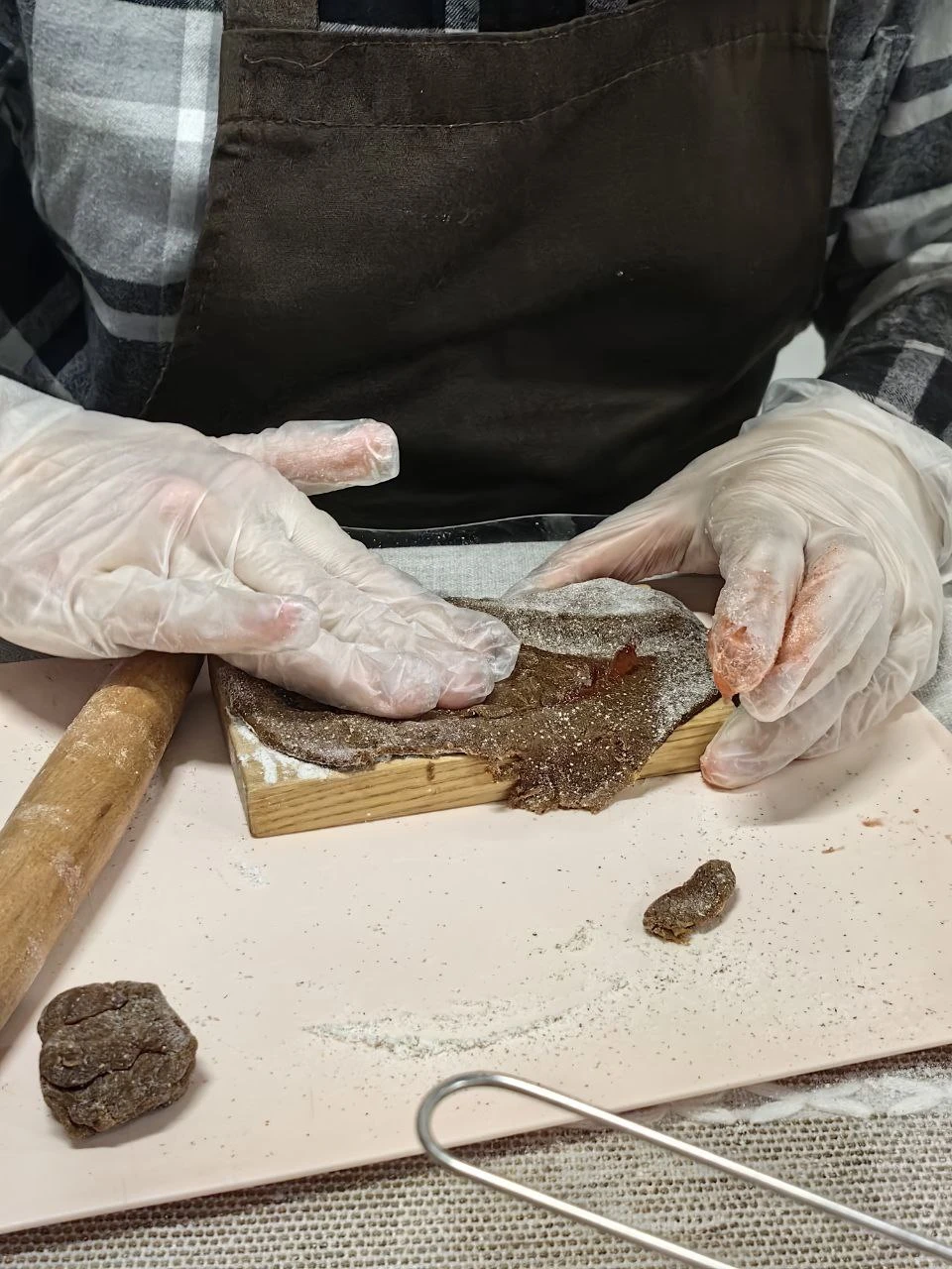 Мастер-класс по выпечке и росписи тульских пряников (Илья)