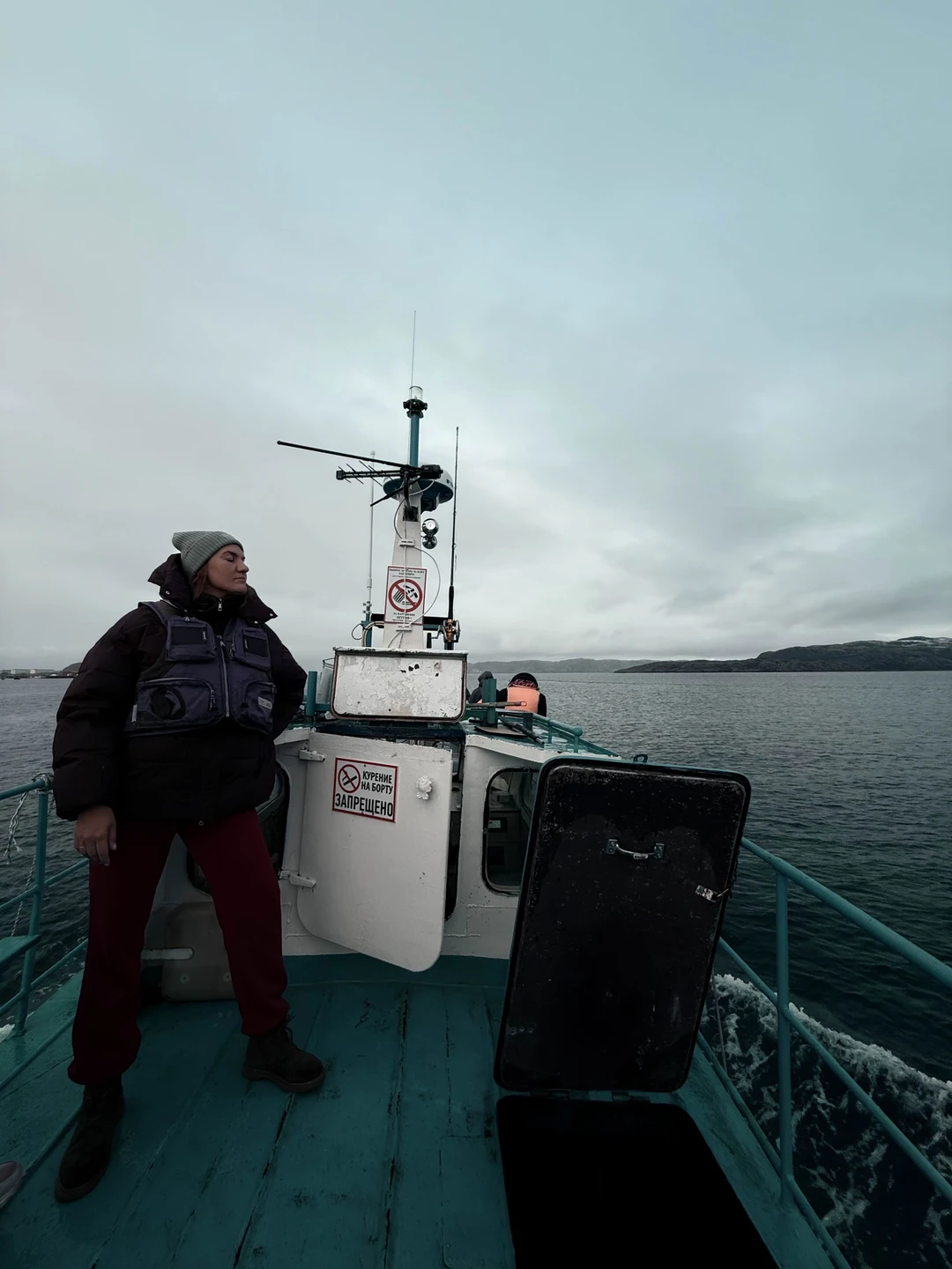 Отличная поездка по морю, китов к сожалению не увидели. Зато увидели морских котиков и водопад, всем рекомендую