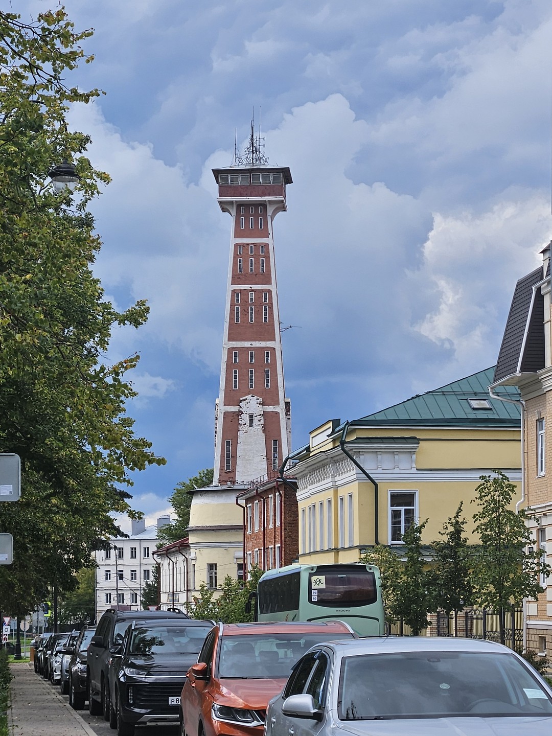 Рыбинск и Молога: города живые и мёртвые (Елена)