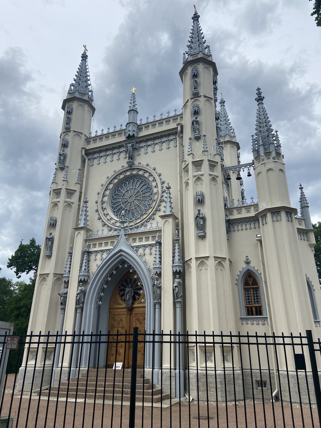 Петергоф, Александрия и Ораниенбаум - групповая автобусная экскурсия (Елена)