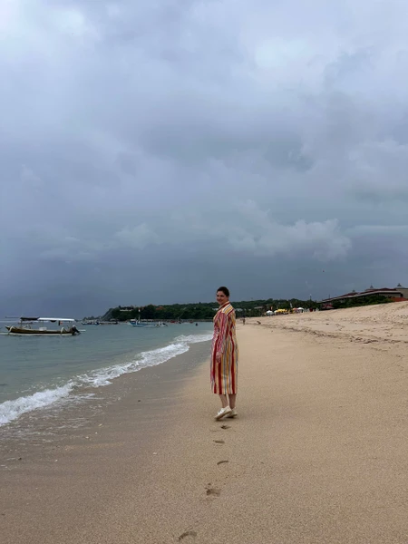 Были 28 января на экскурсии" Живописное путешествие на п-в Букит", остались довольны: гид Сувитри и водитель