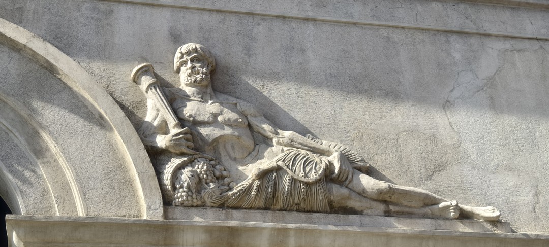 Сегодня были на экскурсии по городу Гюмри с Артёмом. Великолепная экскурсия. Посмотрели старый город, центр, крепость