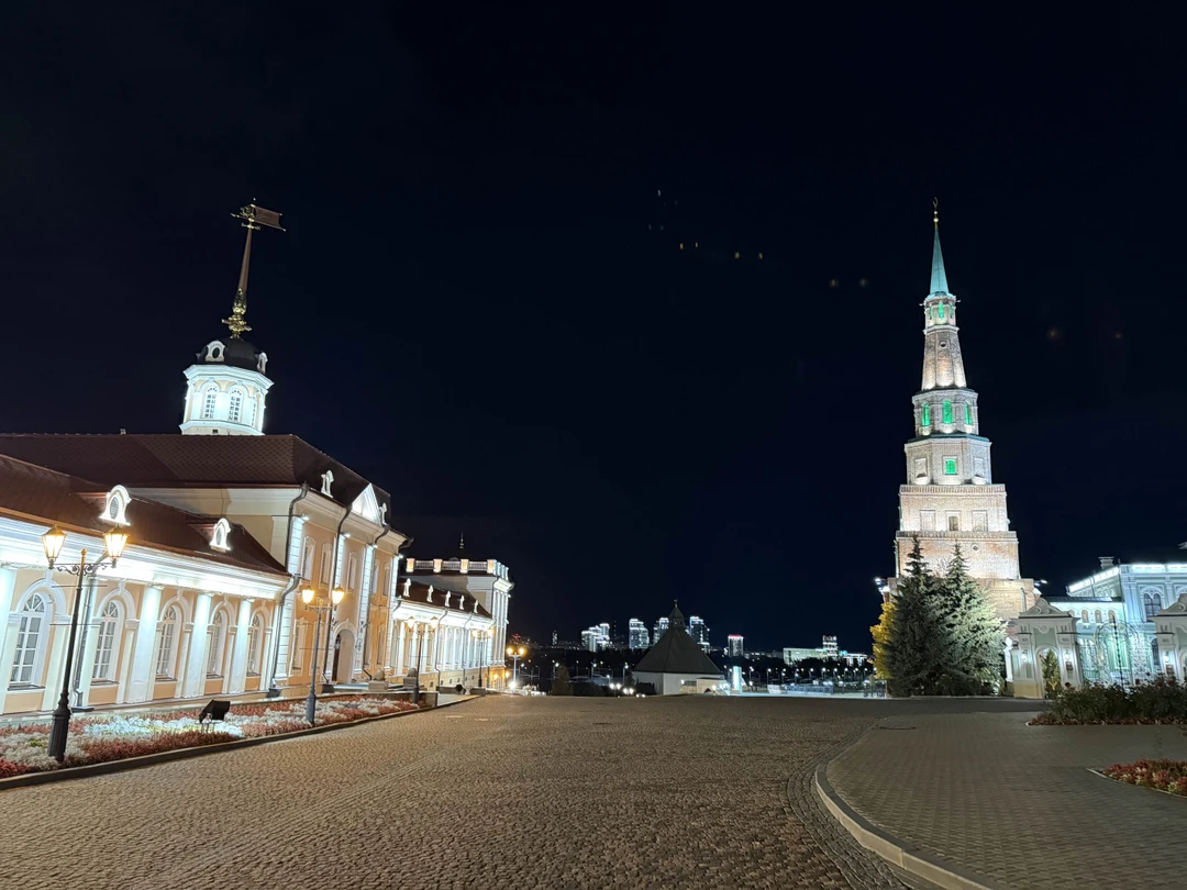 Тайны Казанского кремля: прогулка с фонарщиком Фаролеро (Яна)