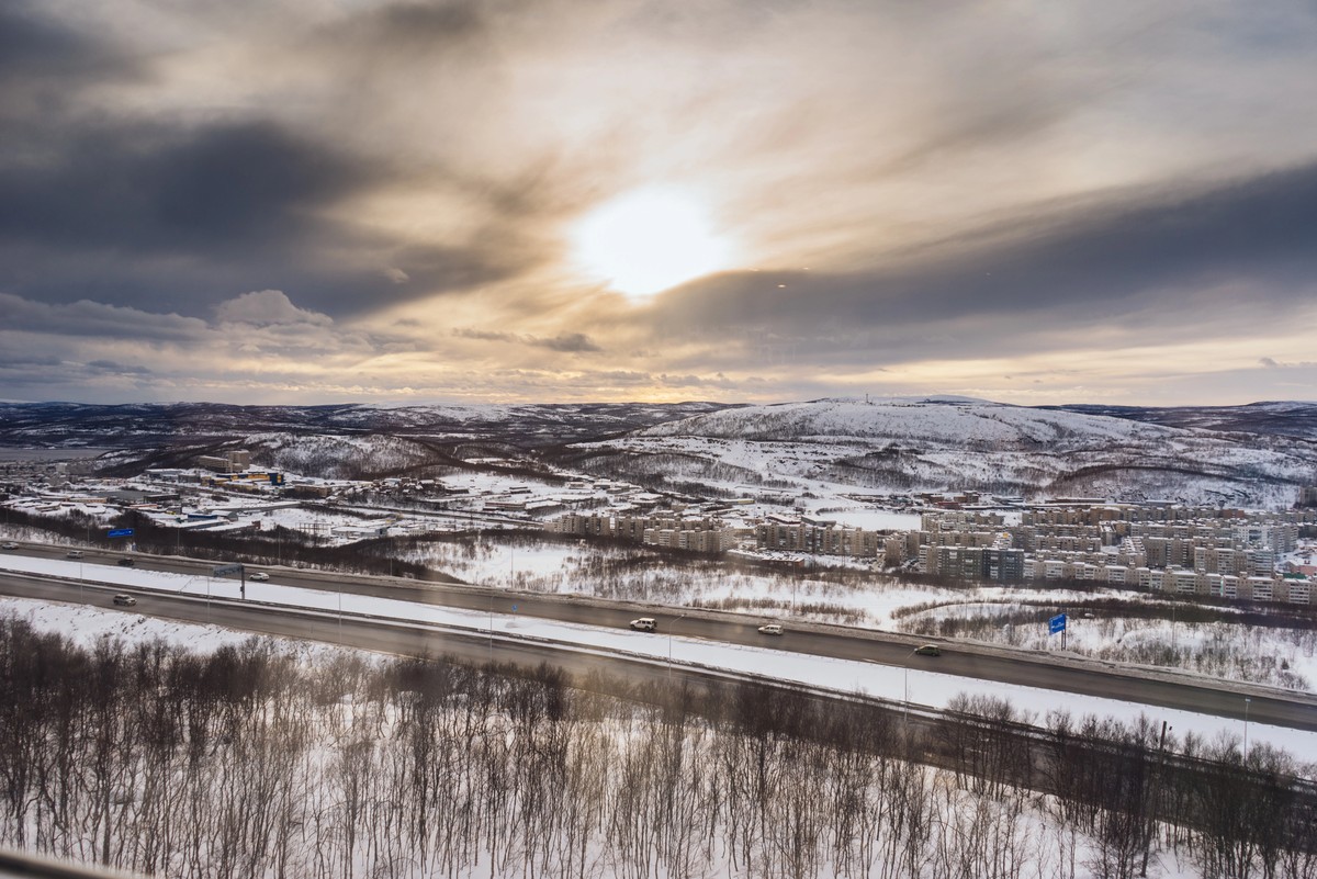 Мне сверху видно всё: вертолётная прогулка над Мурманском (7/13)