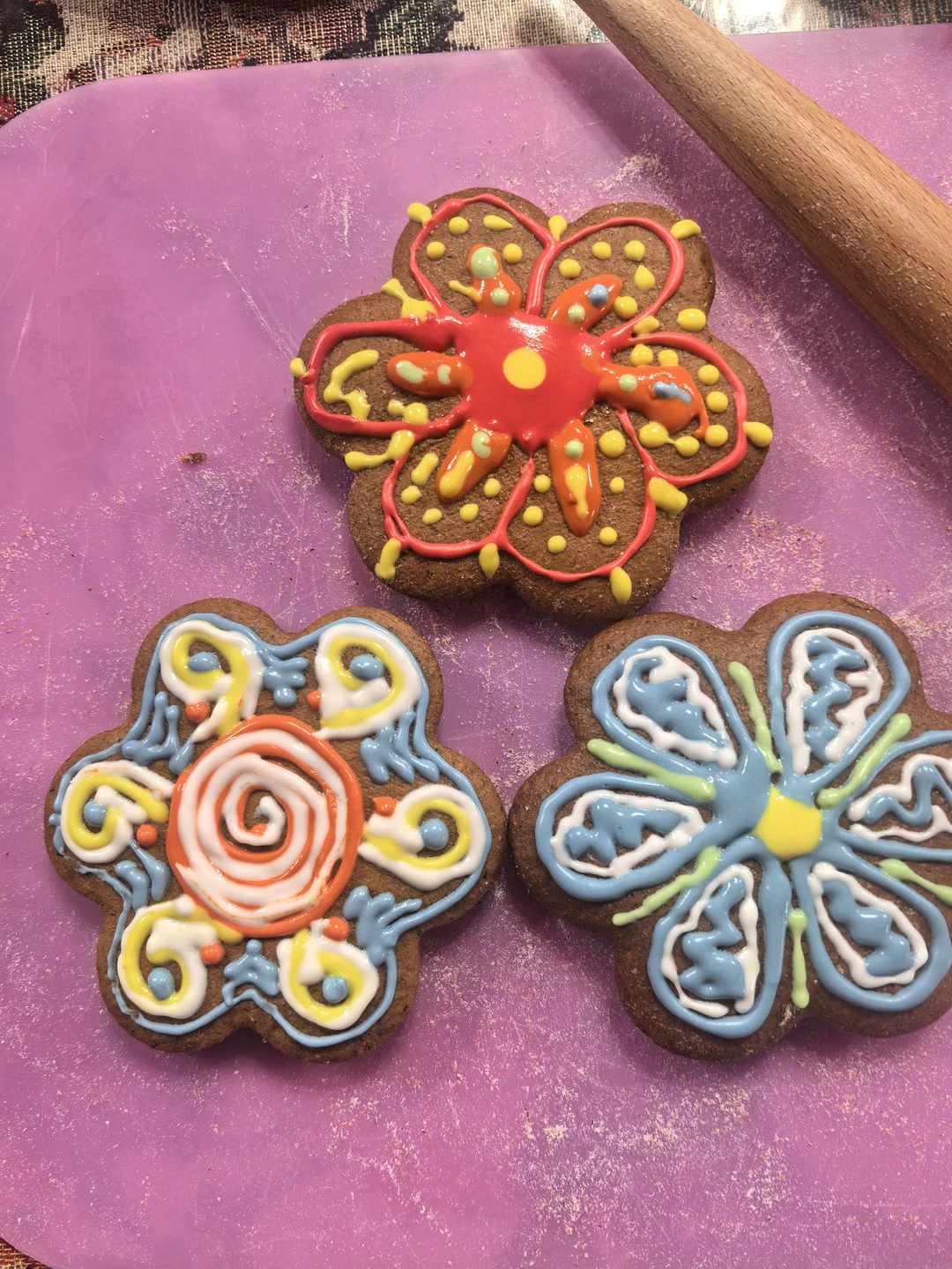 Замечательно провели время с семьей на мастер-классе. Было большое спасибо Катерине, которая рассказала много интересных фактов