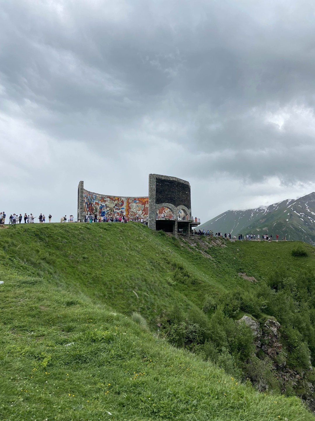 Спасибо Никите и Наташе за незабываемый Каскад:)приключений, а также нашим гидам Киробу за непередаваемый армянский колорит,