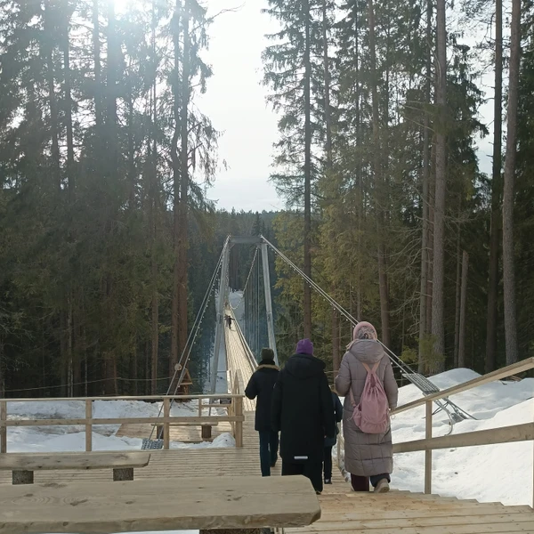 самое большое неудобство - найти, где написать отзыв!! А очень хотелось. Получила даже подарочек от Ивана