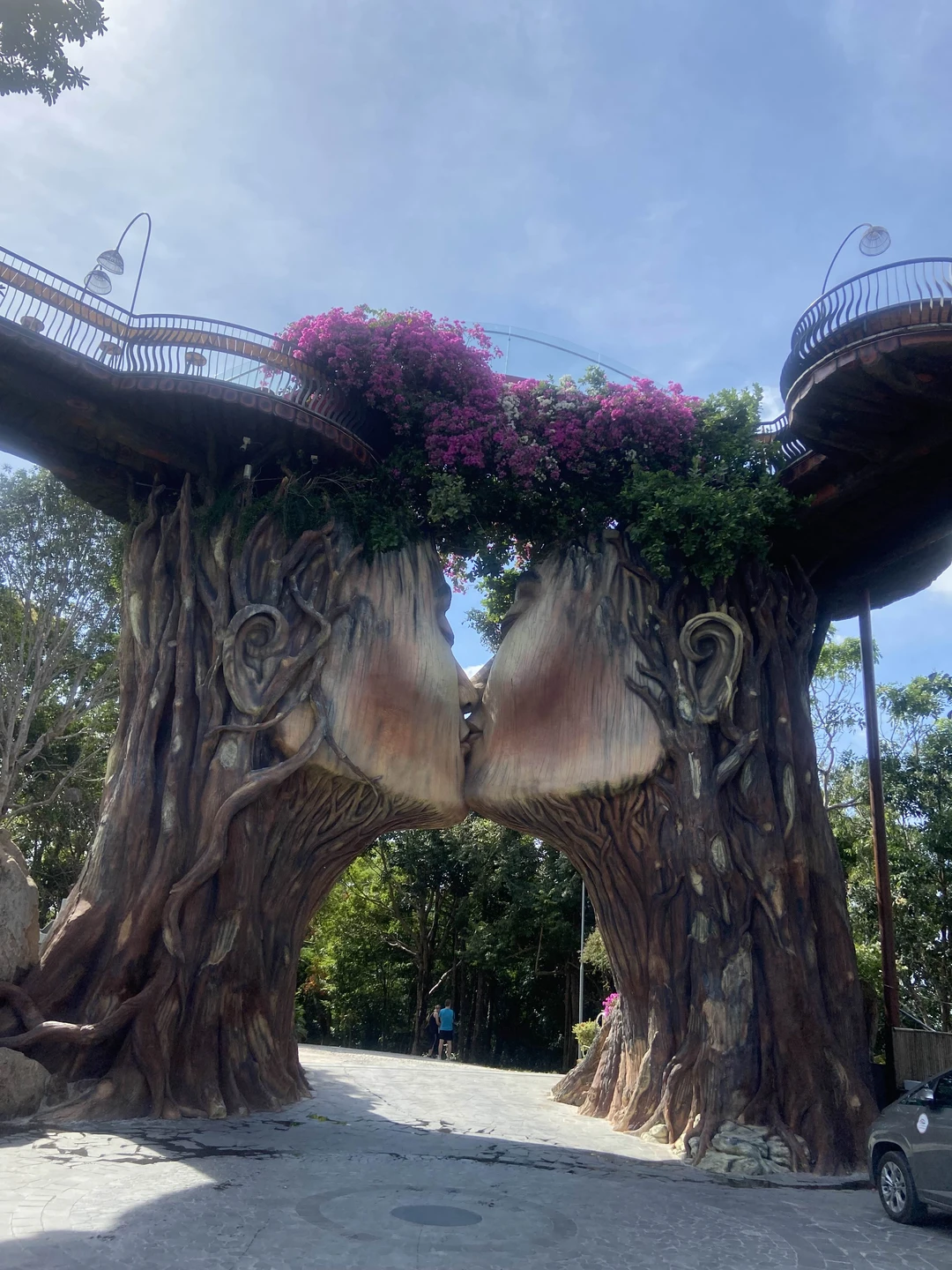 Вчера были на экскурсии « Лучшее на Фукуоке» с Вячеславом. Впечатления остались самые хорошие и от