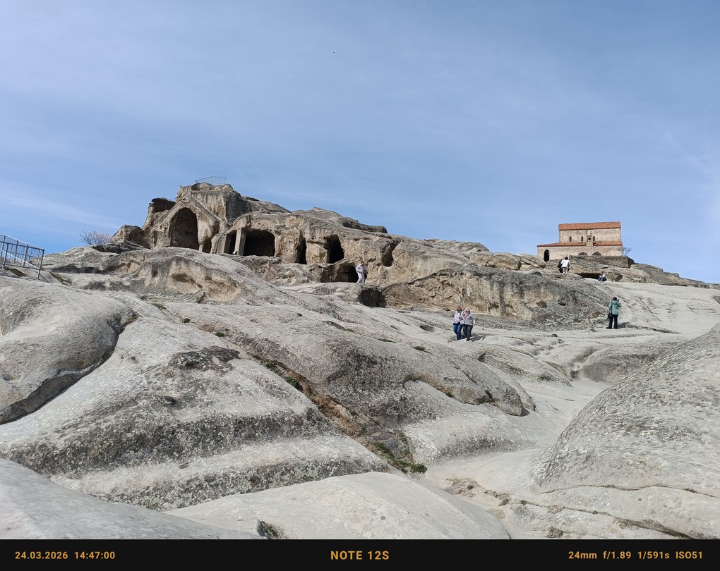 Сегодня была очень душевная экскурсия. Отдельная благодарность нашему гиду Роберту. Ах как он поет…. Всем рекомендую!! ❤