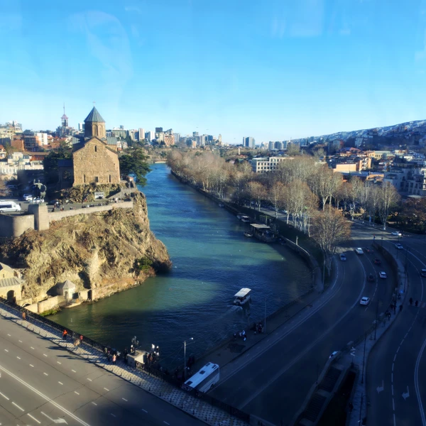 Отличная экскурсия по старому Тбилиси с Мериам