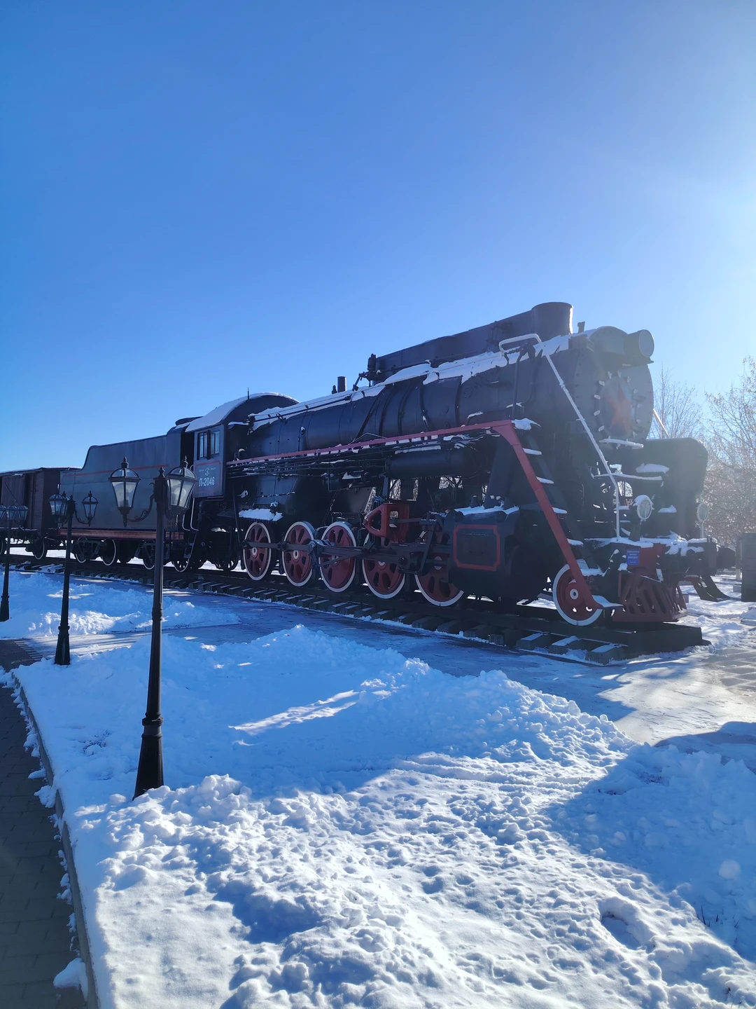 Багауддин отлично владеет информацией о своём регионе. Видно, что человек разбирается в теме. Много читает, анализирует