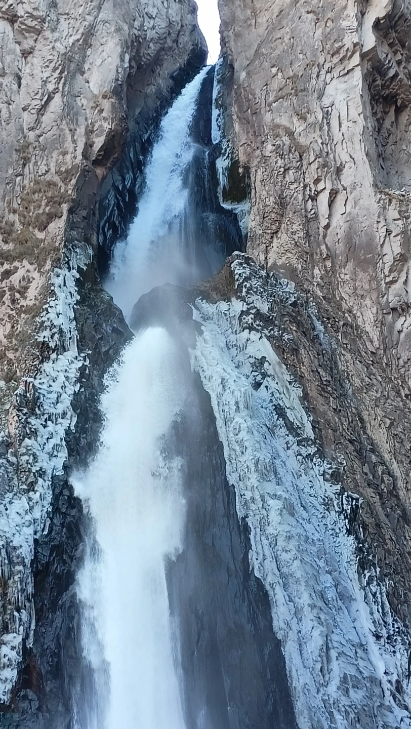 Джип-путешествие к необыкновенному урочищу Джилы-Су (Ирина)