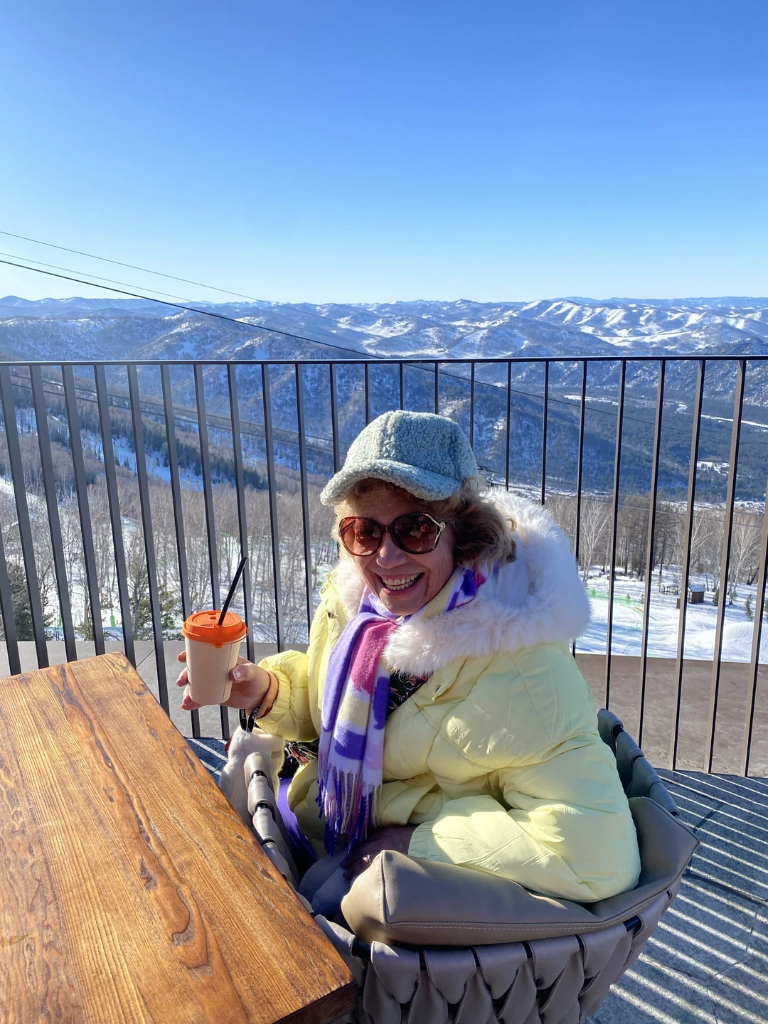 В последний день нашего трехдневного пребывания на Алтае была экскурсия с Ириной. Точно в назначенный час