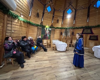 Этнокомплекс, подземный музей, гора Чочур Муран, посещение рынка и сувенирной лавки