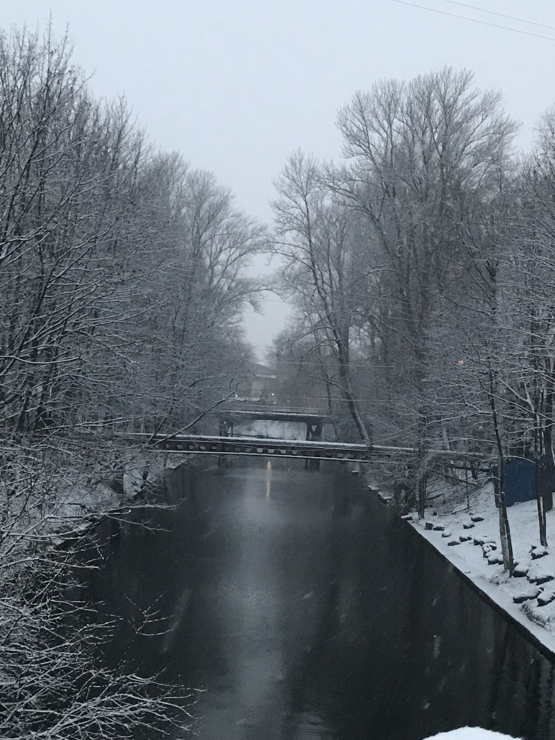 Константин- прекрасный гид! Мне повезло «окунуться» в мир истории с таким увлечённым своим делом человеком! Рекомендую!