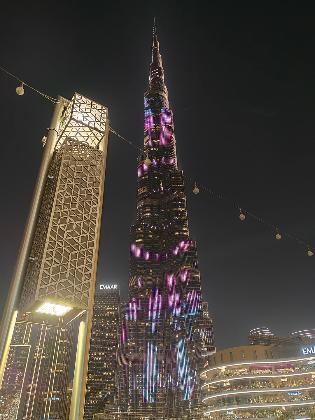 Посещали город Дубай впервые, поэтому решили записаться на ознакомительную экскурсию. Гид Ислам отличный рассказчик и позитивный