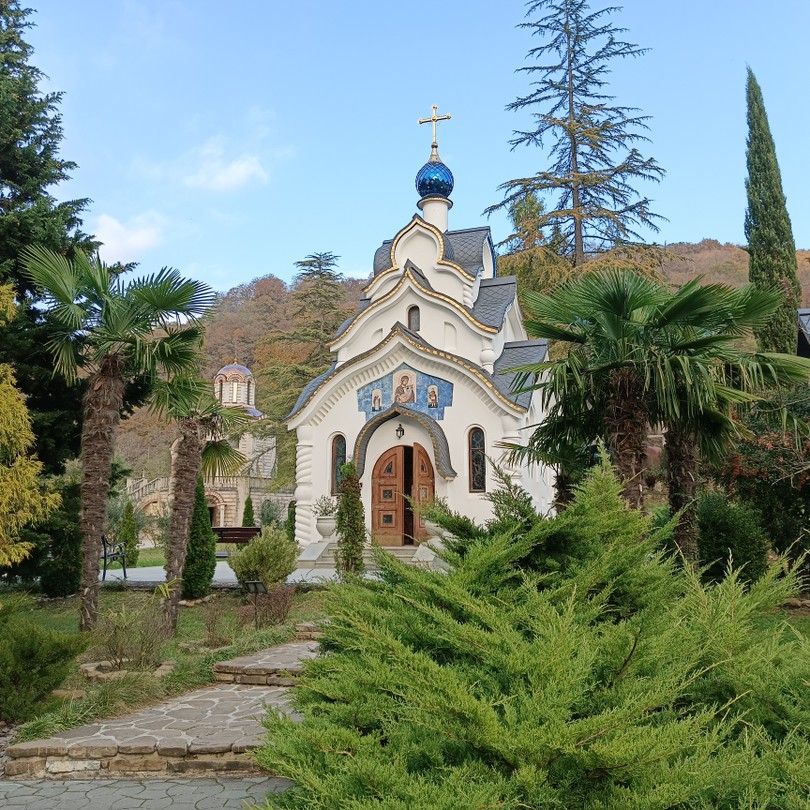 Огромное спасибо за весьма интересную экскурсию! Анастасия обладает исчерпывающими познаниями и умеет их преподать в лёгкой и познавательной форме!