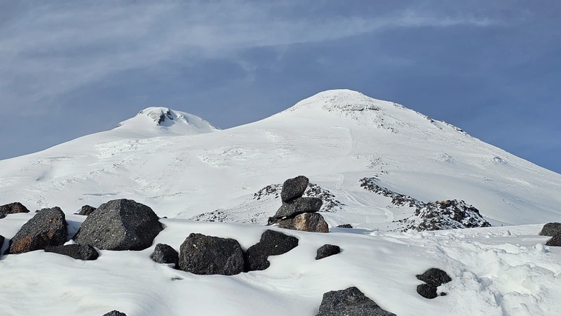 Эльбрус + озеро Гижгит + Поляна Нарзанов из Пятигорска