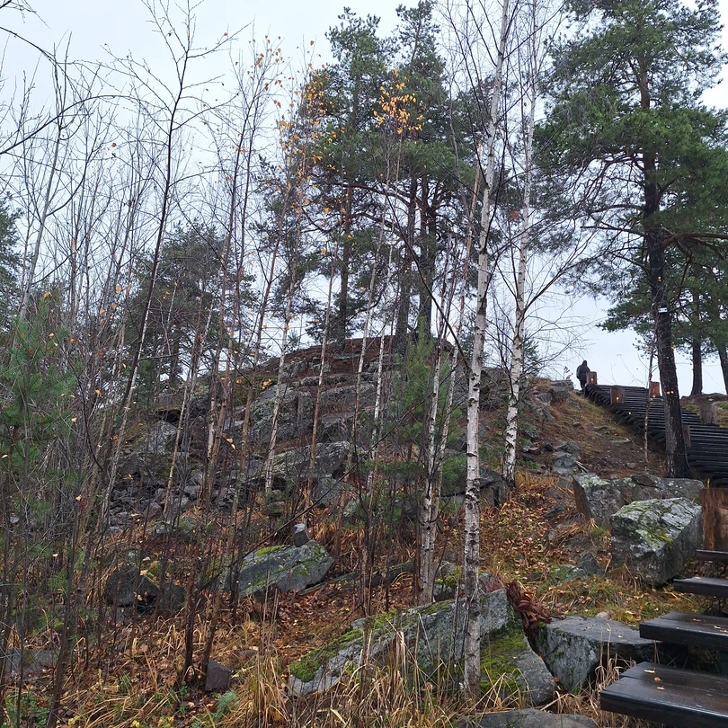 Хочу от лица всех членов семьи поблагодарить Евгения за интересную, увлекательную, доступную для всех возрастов в