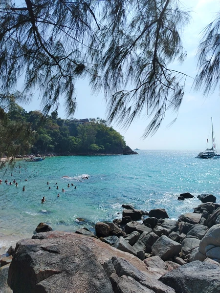 Хотим выразить огромную благодарность Леониду за замечательную экскурсию по Пхукету! Мы с удовольствием провели целый день