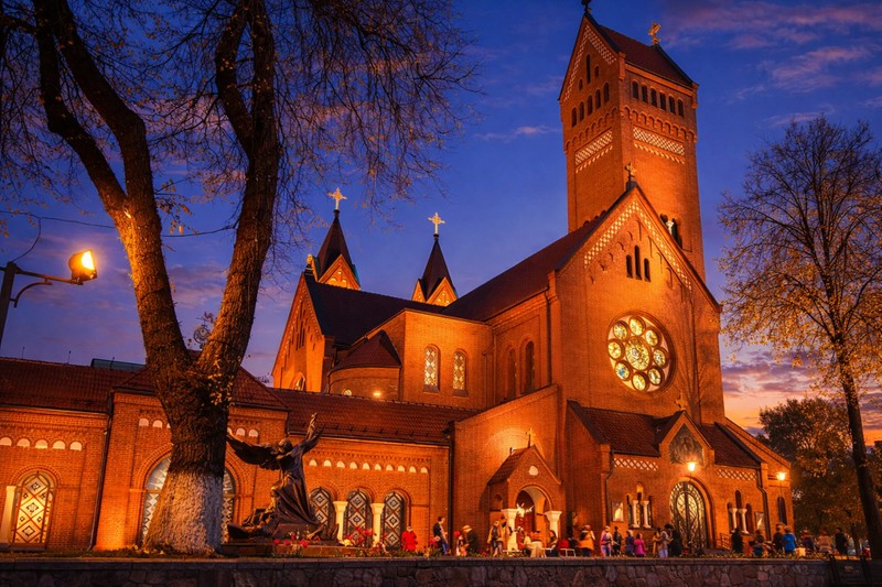 Фото - Экскурсия: "Вечерний Минск. Индивидуальная экскурсия"