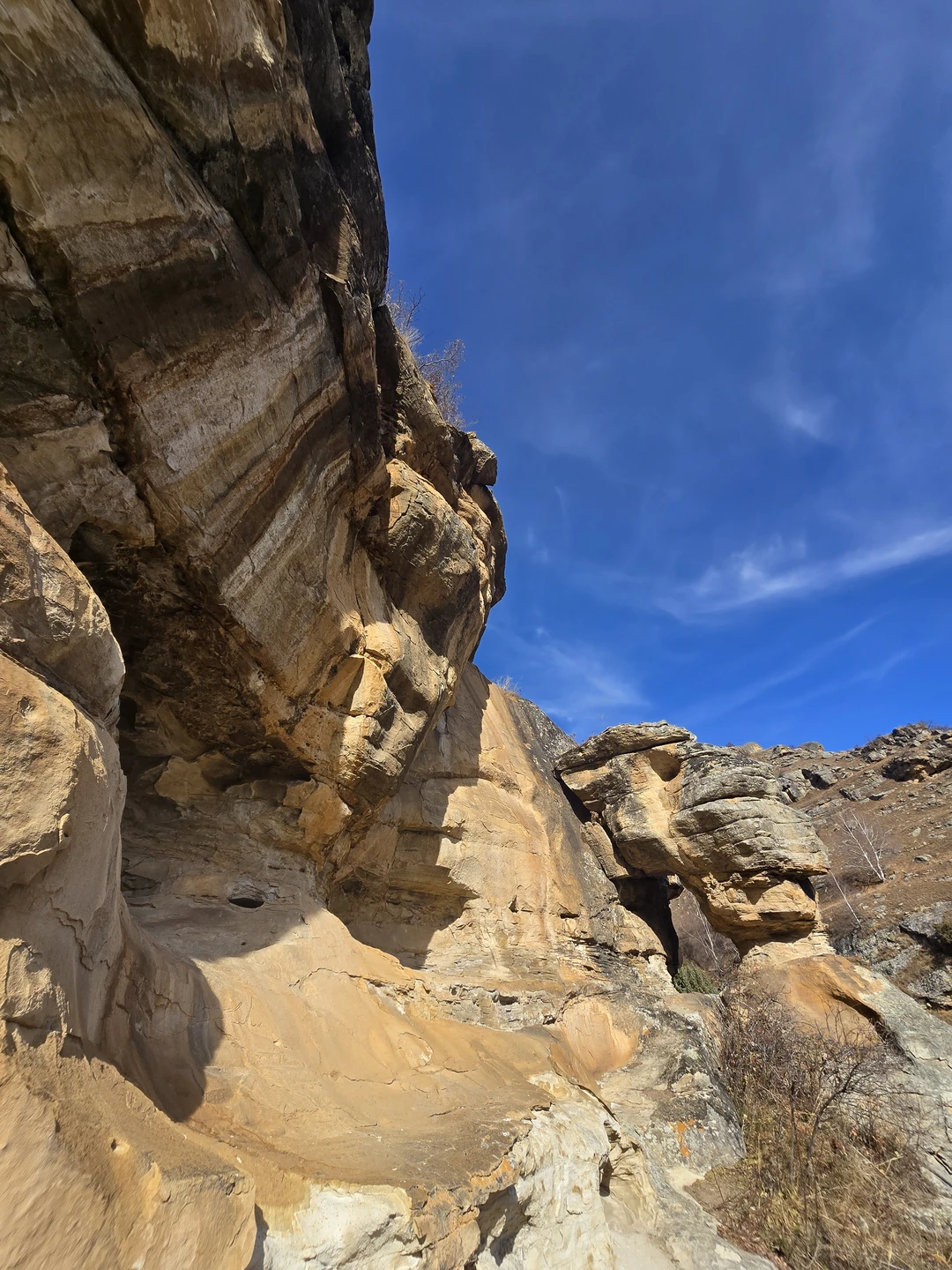 Огромное спасибо за экскурсию гиду Анзору. Было очень интересно, информация подавалась легко и точно запомнилась. Увидела