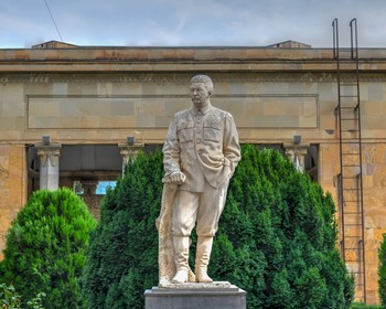 Пещерный город Уплисцихе и Гори