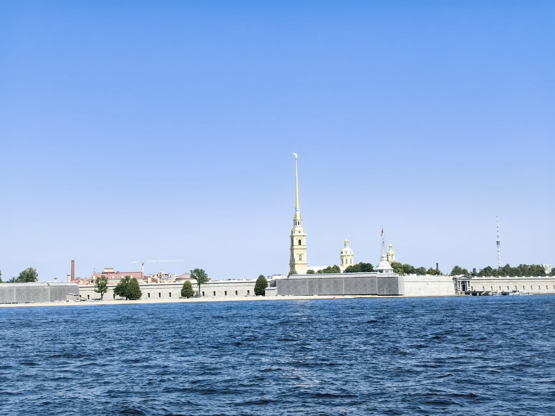 По рекам утреннего Петербурга - на катере и в небольшой группе (Наталья)