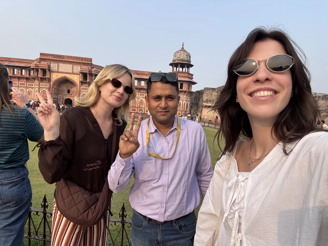 Огромная благодарность Мохсину, мы замечательно провели время в Агре!