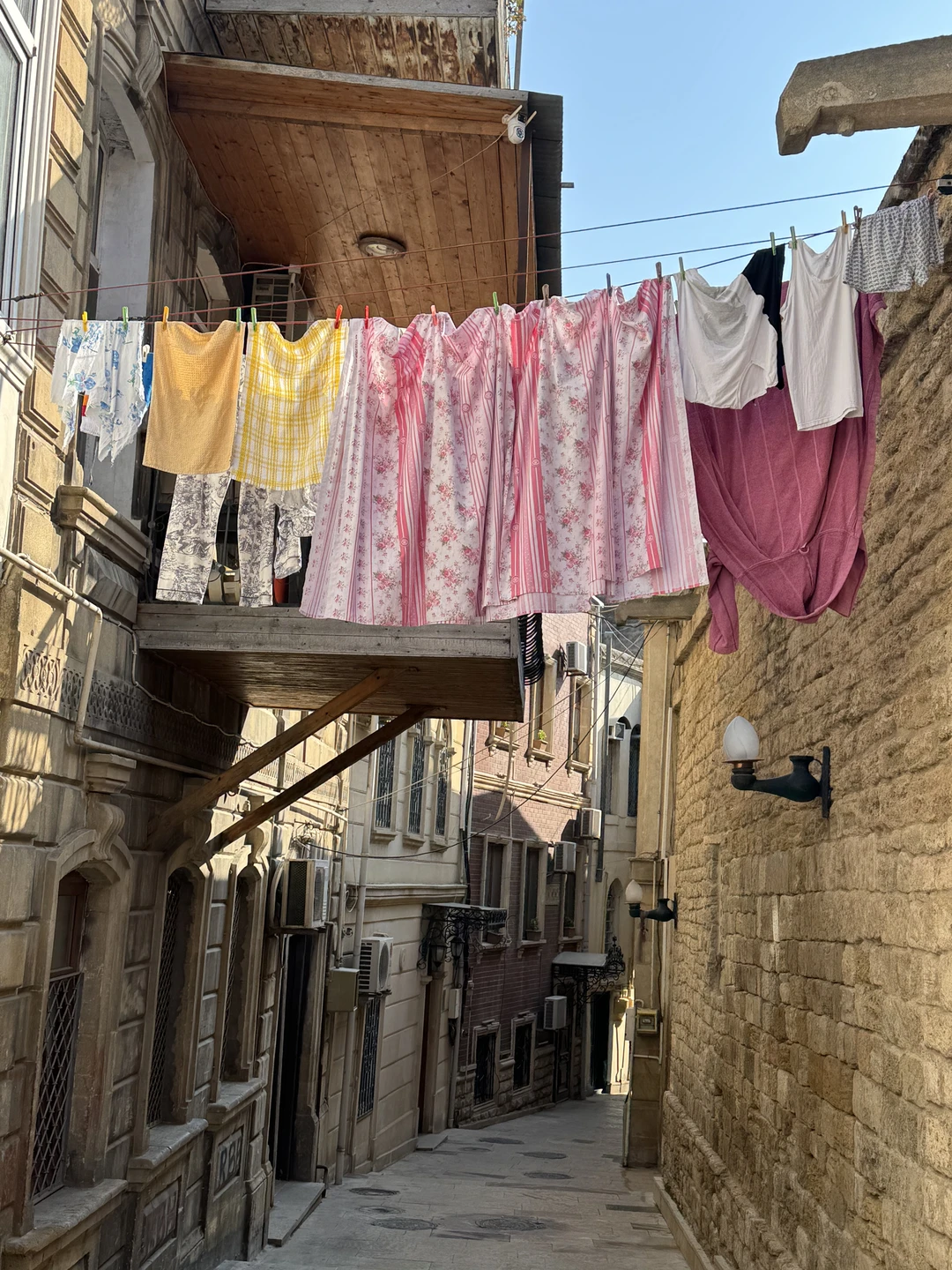 Прекрасная экскурсия! Всё было просто замечательно: информация подавалась легко и понятно, без лишней воды, но с