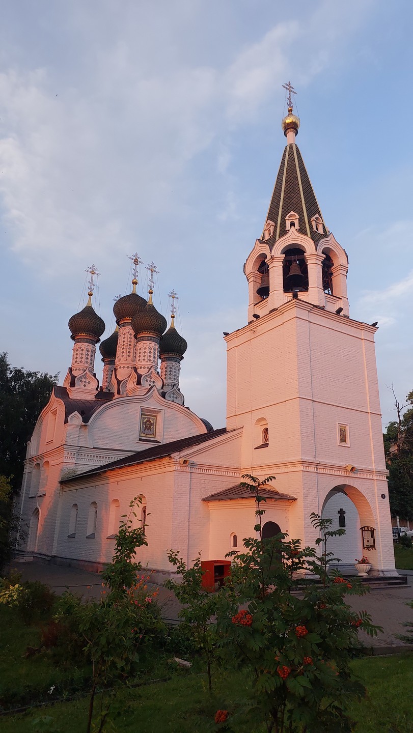 Групповая экскурсия по Нижнему Новгороду в час вечерний (Эллана)