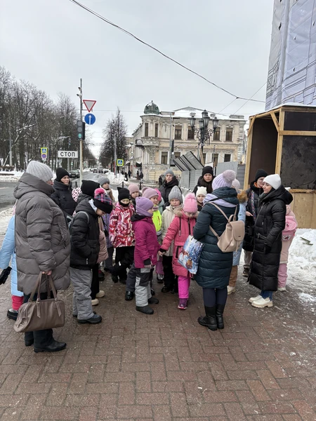 экскурсия очень понравилась. быстро, доступно и понятно рассказывала. дети. только успевали фоткаться и отвечать на разные вопросы в виде викторины