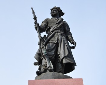 Экскурсия по Иркутску, Иркутская слобода, дом-музей декабристов и блюда сибирской кухни