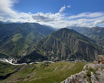 Башни и Язык Тролля в Гооре