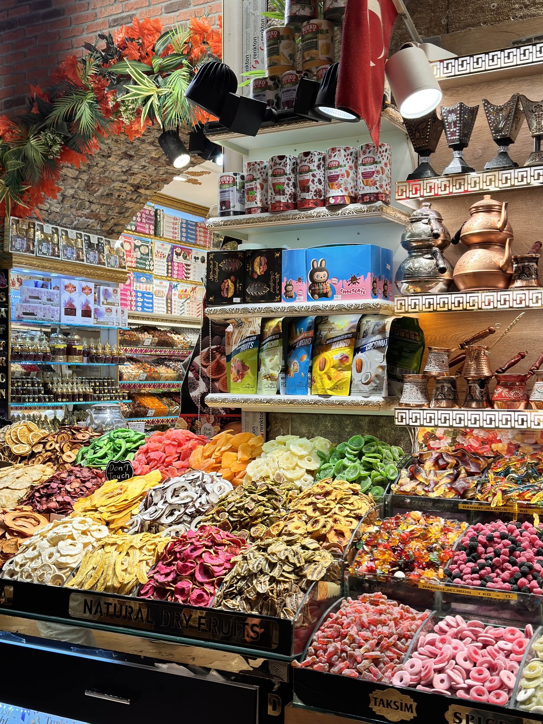 Шикарнейшая экскурсия от коренного жителя Стамбула - Геркана😍 интересно, весело, душевно ☺️