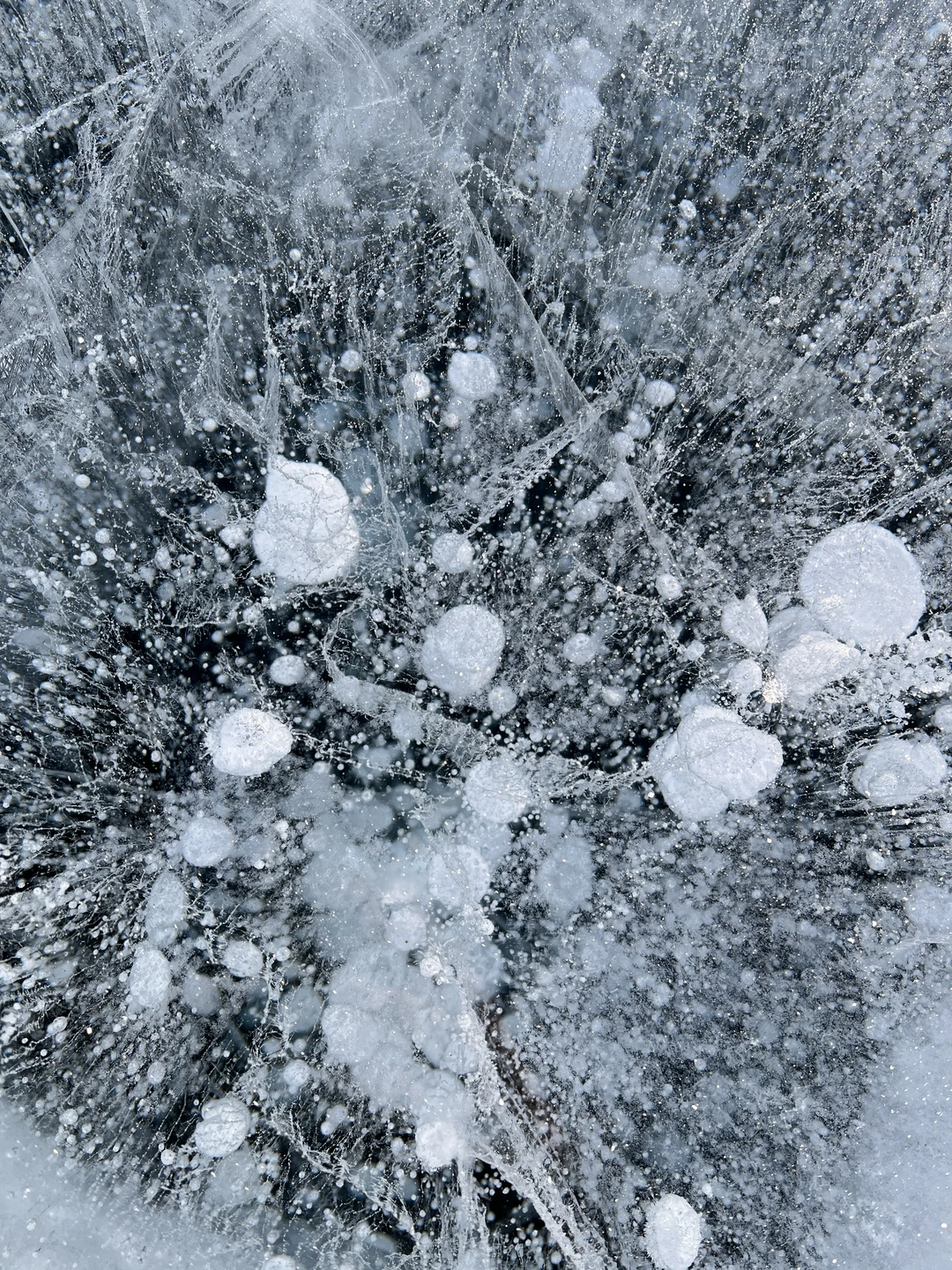 Это мега-супер красота нашей Страны! Байкал - живое могучее великое существо! Потрясающая энергетика и мощь! Даже