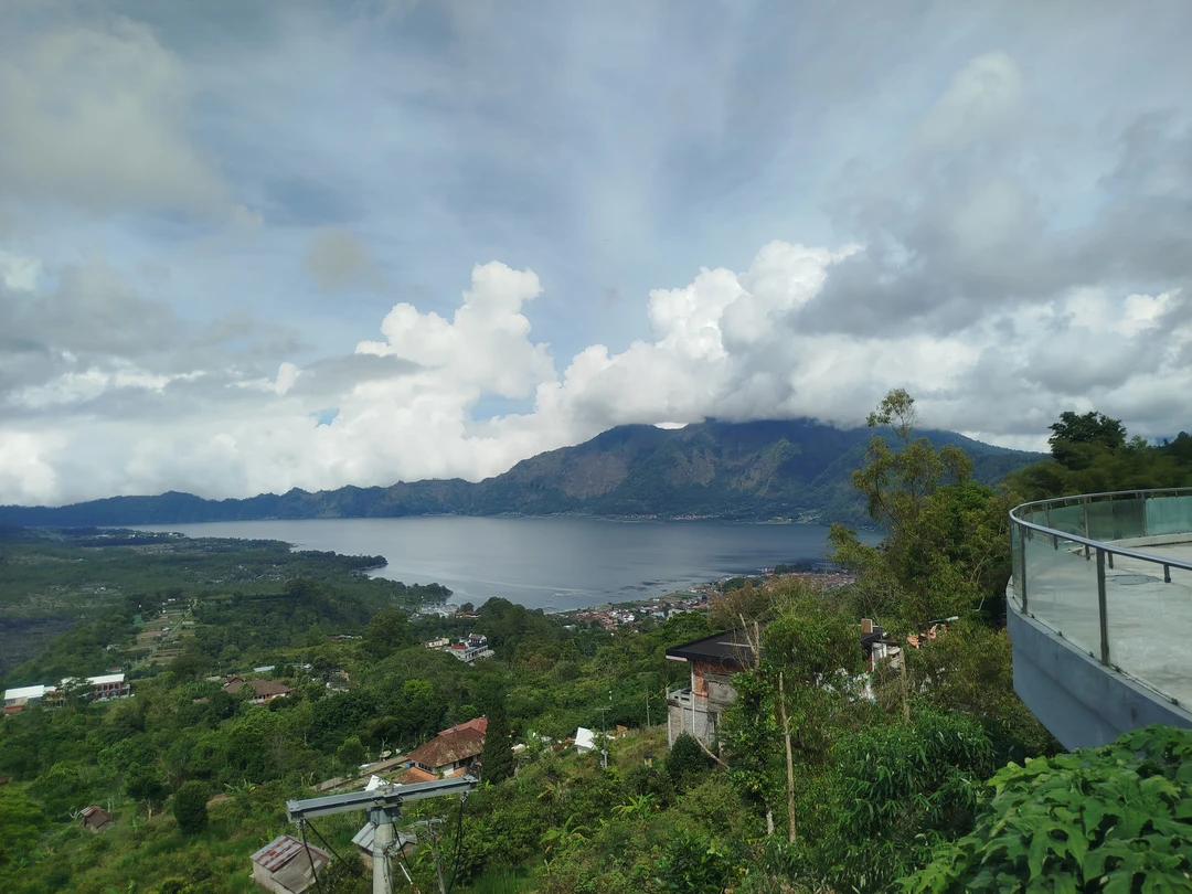 6 ноября ездили на экскурсию с гидом Эрди. Очень рекомендую!