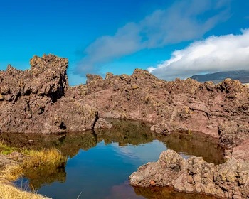 Плато Янкито, Зеркальный пляж и заброшенные штольни