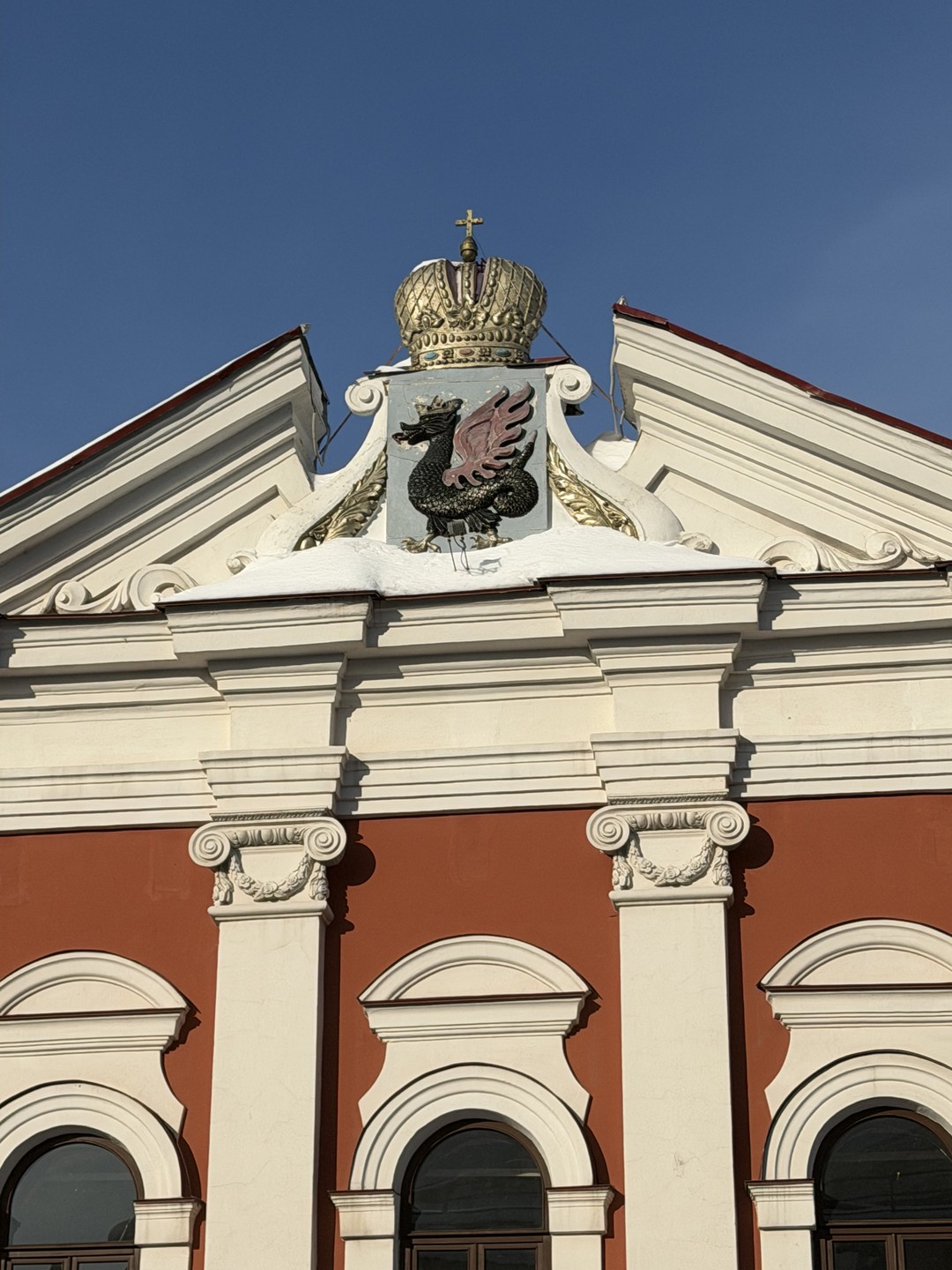 Очень хвалю себя за умение находить абсолютно штучных людей 😄! Анастасия – невероятно приятный рассказчик! Мы