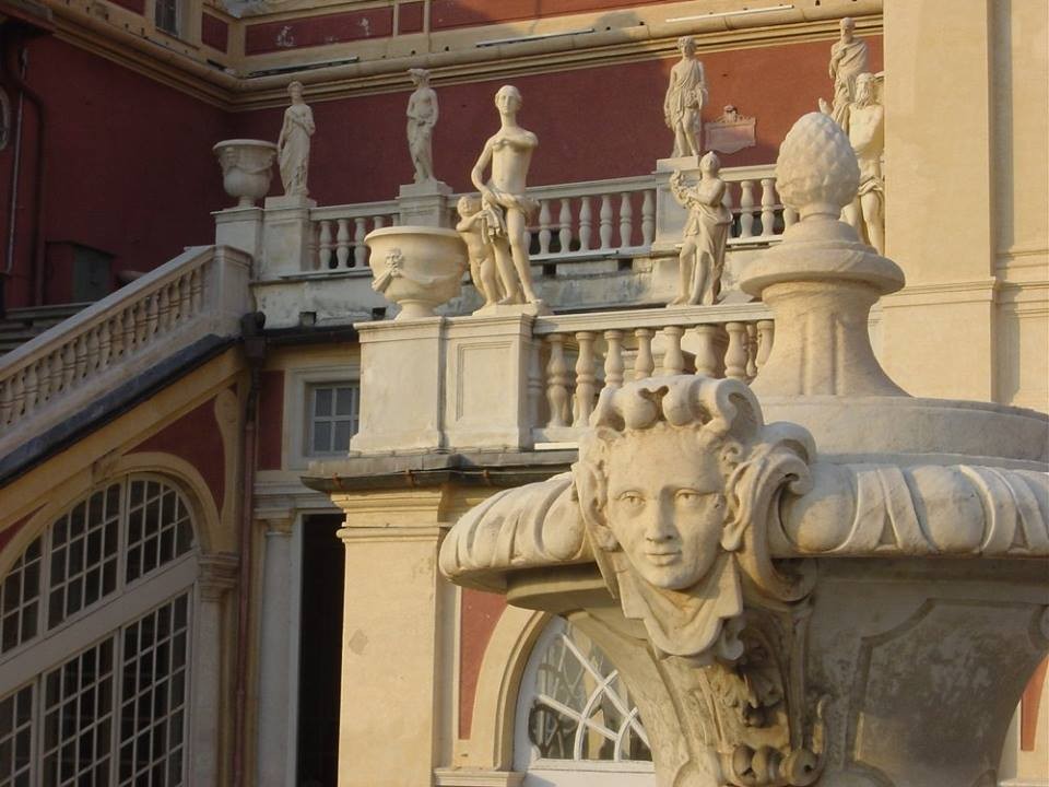 Фото «La Rue des rois» (Улица Королей)