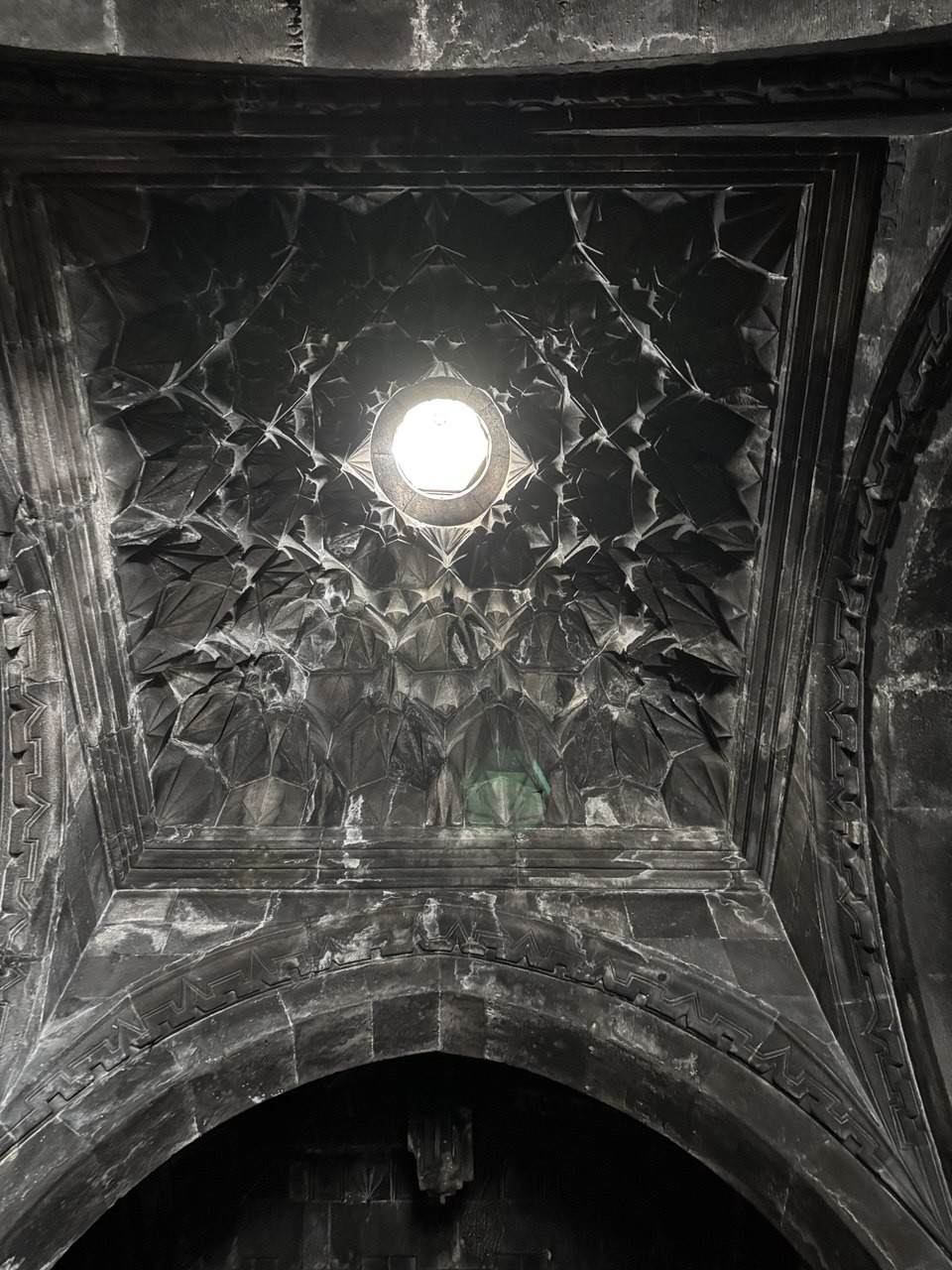 Поездка в Гарни и Гегард с гидом Давидом - это было именно то, что нужно для глубокого, но при этом лёгкого знакомства с Арменией