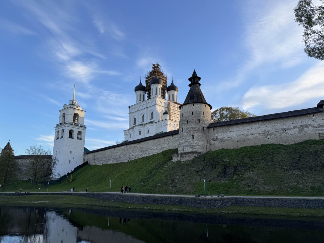 Замечательно прошла экскурсия, все понравилось. Интересно, информативно, легко, со знанием дела и истории. Лена отлично все рассказала. Спасибо
