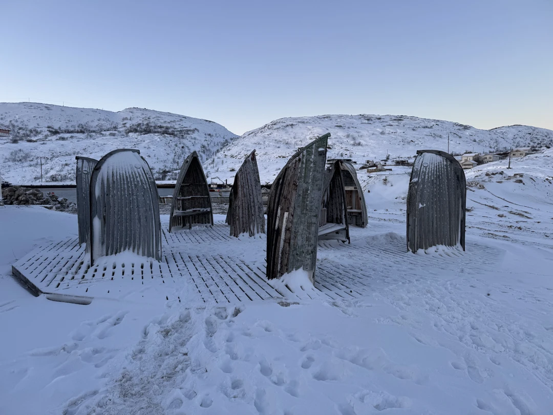 Хочу поделиться своими яркими впечатлениями от сегодняшней поездки в Териберку! Все прошло просто великолепно! Организация тура