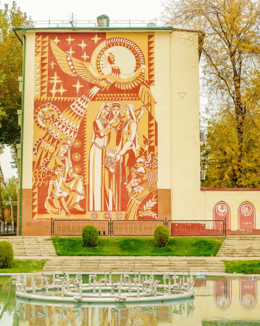 Хочу выразить искреннюю благодарность Парвизу за невероятную экскурсию! С первых минут понимаешь, что перед тобой человек