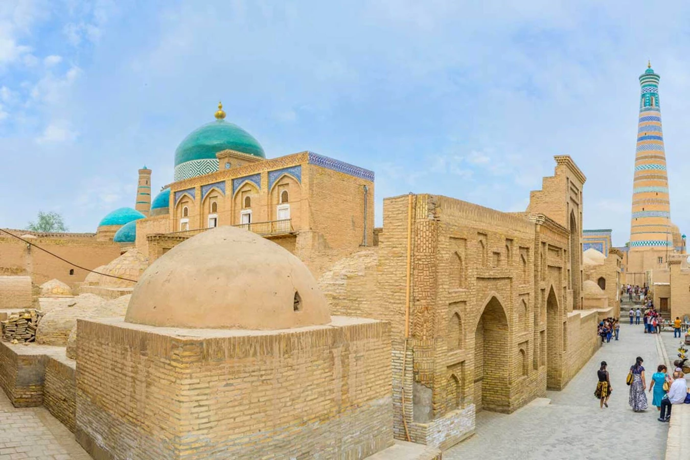 От древних ворот до ханских дворцов — пешком по Хиве