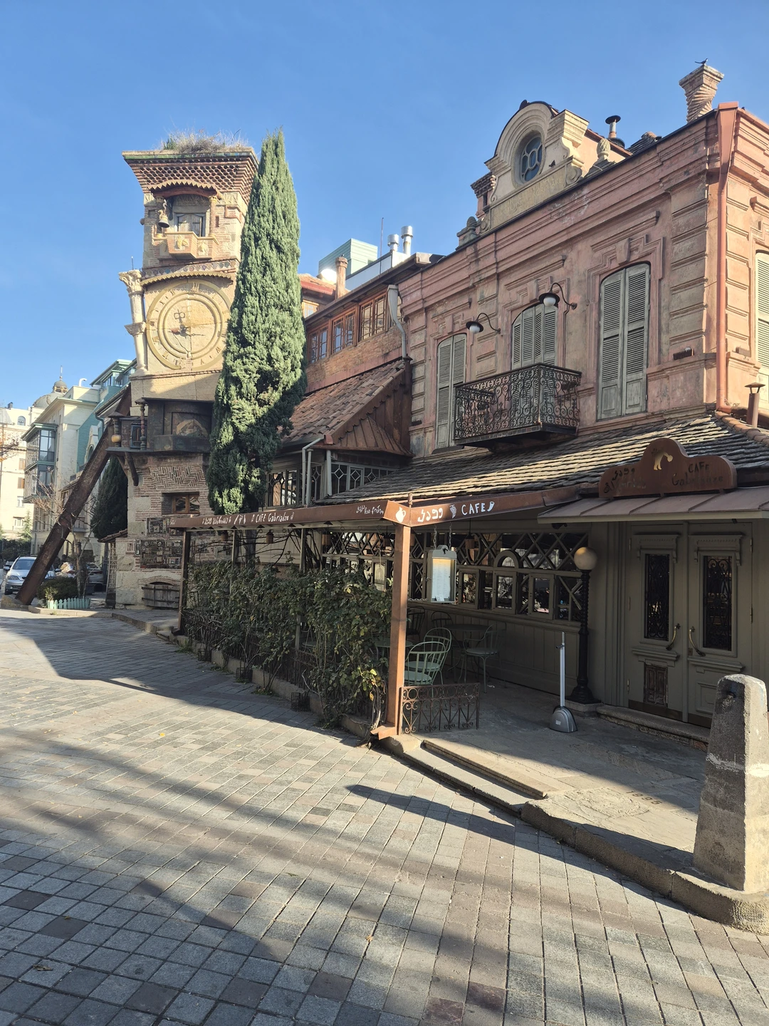 В Тбилиси есть особенная прелесть… (Юлия)