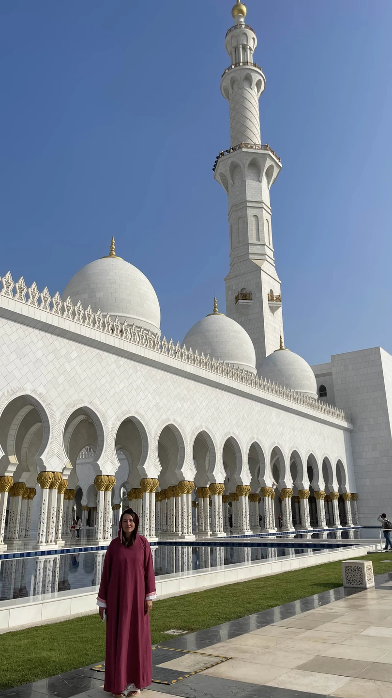 Спасибо Умару! Все очень понравилось, понятно доступно и очень содержательно, забрали нас с аэропорта Дубая и