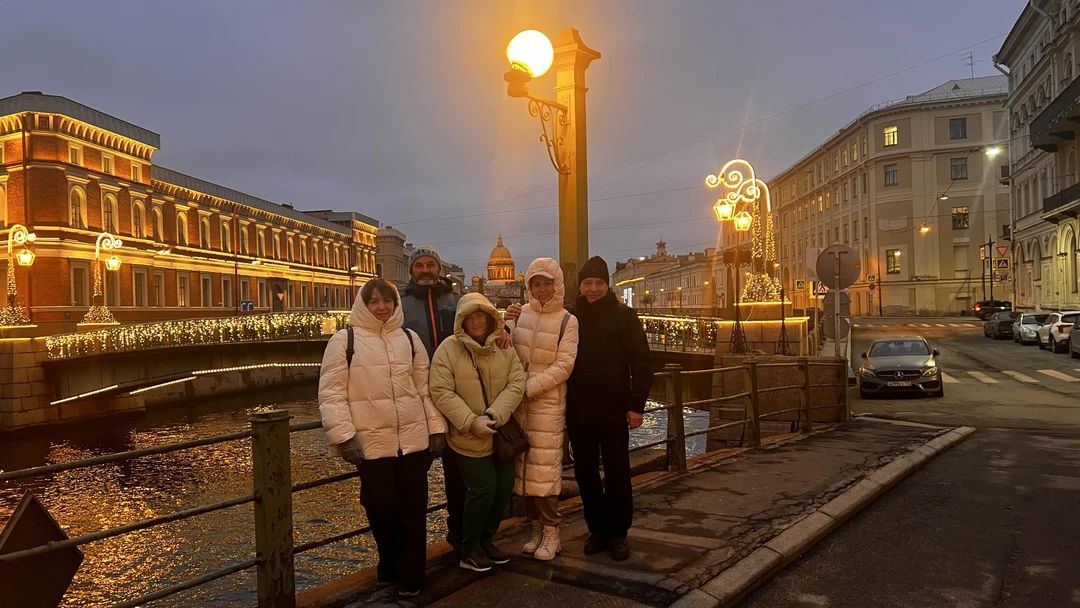 Экскурсия с Полиной прошла на одном дыхании, не заметили как пролетело 2,5 часа! Авторская подача материала